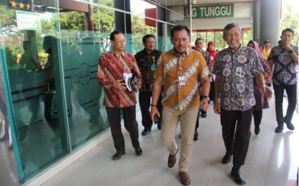Kunjungan Sekretaris Daerah Provinsi Jawa Timur dalam rangka Arahan untuk Mewujudkan Rumah Sakit yang Bermutu dan Inovatif
